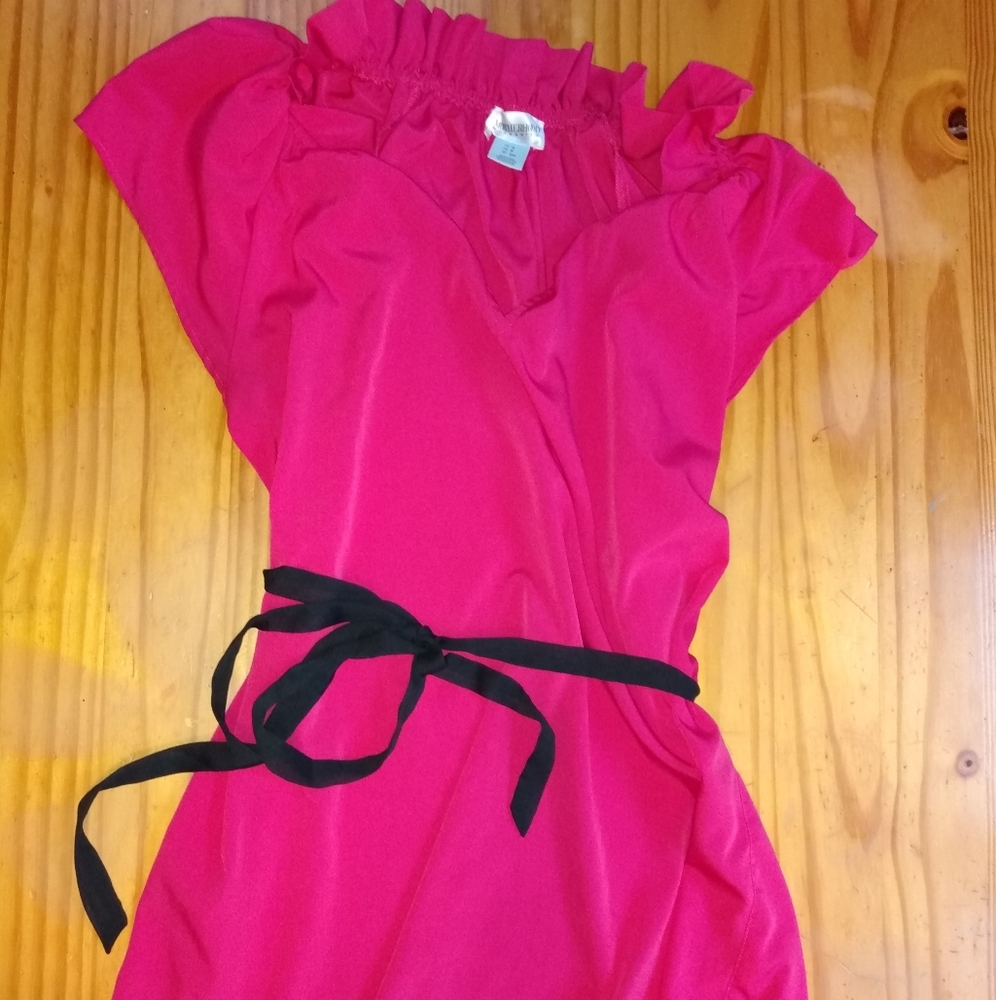 Motherhood Maternity Small top